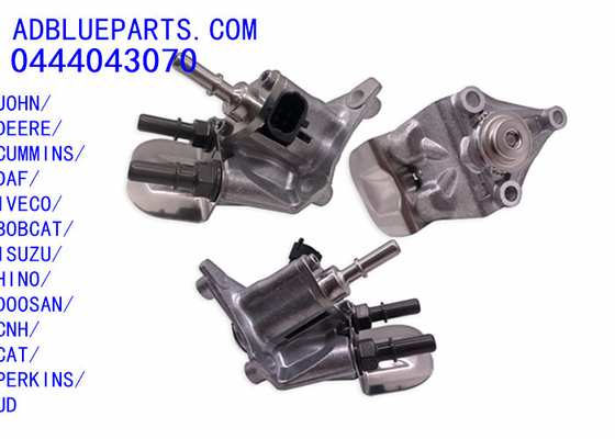 0444043070 OEM BOSCH DEF DOSING UNIT / UREA NOZZLE / DOSING MODULE 0444043070 Adblue Injektor Düse Dosierdüse für JOHN DEERE CUMMINS DAF IVECO BOBCAT ISUZU HINO DOOSAN CNH für Katzen